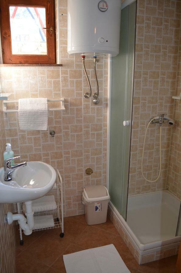 Holiday Home Garina Draga Bašćanska Exterior foto
